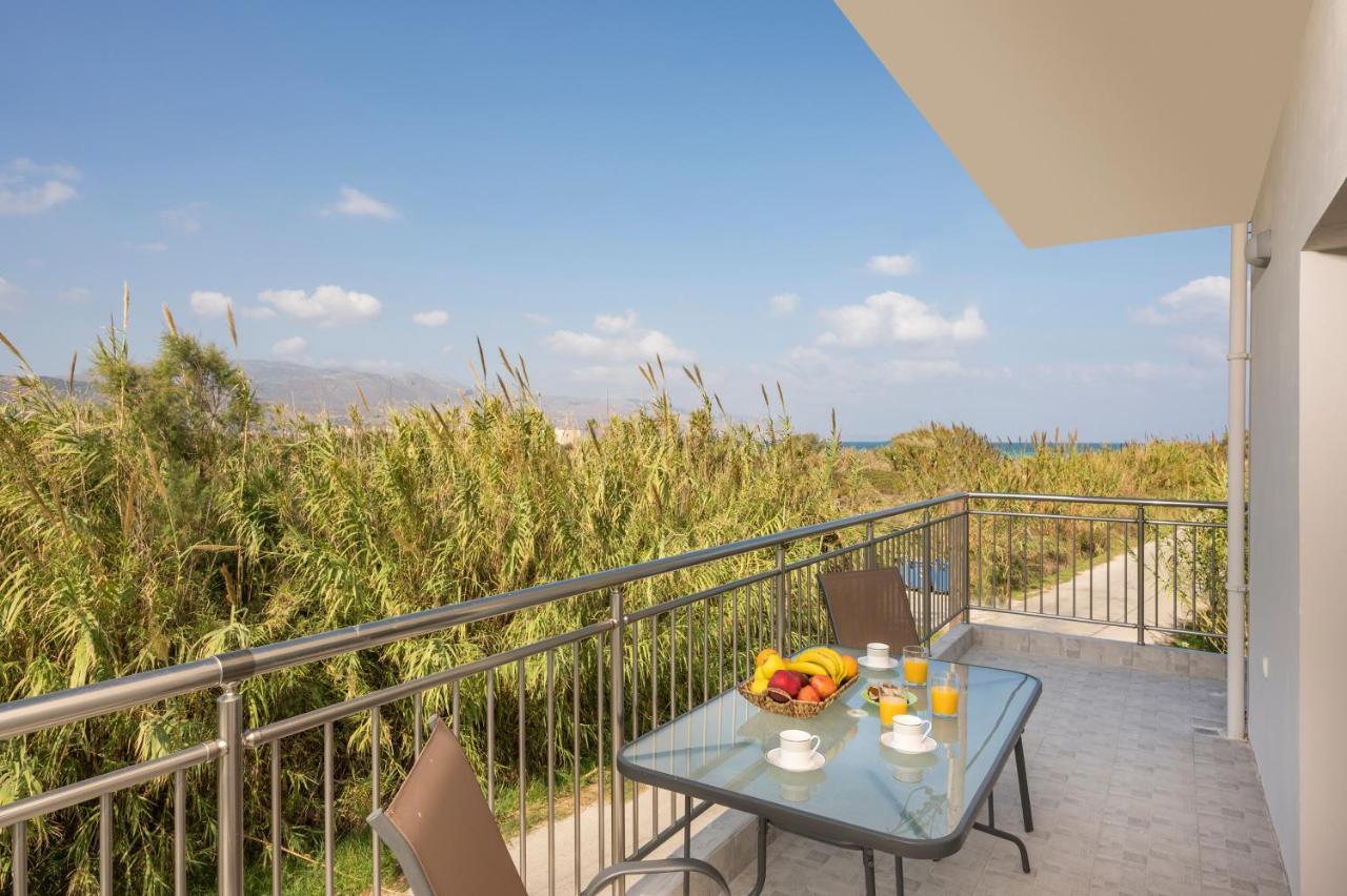 Sea Breeze Apartments Kolymbari Exterior photo